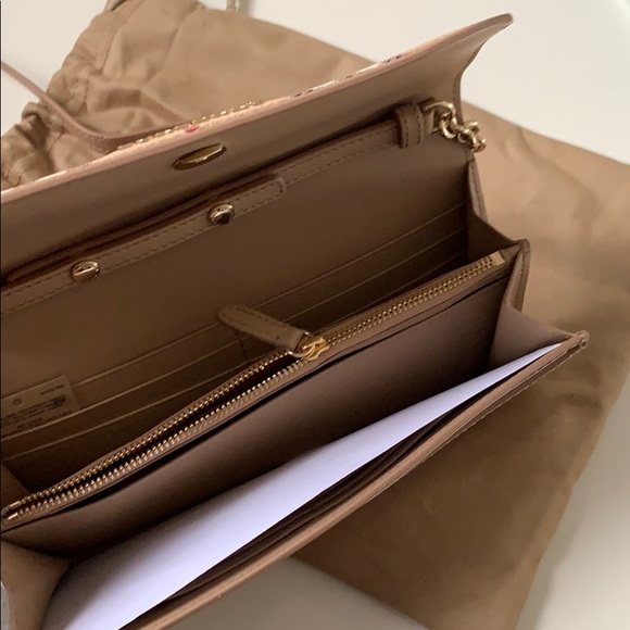 Burberry Camel Crossbody - Picture 4 of 6